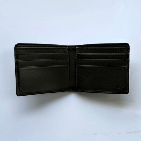 Gucci Leather Bifold Wallet - Picture 5 of 11